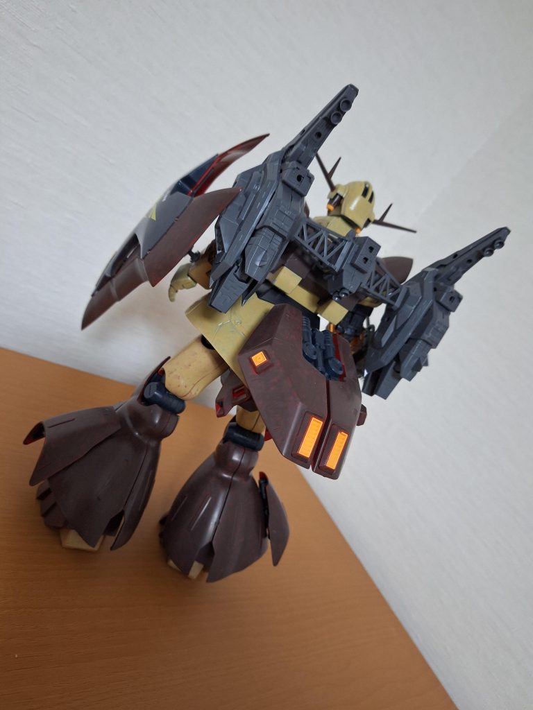 陸戦型ジオングレイジングブースター装備–3枚目/制作者：undershrine