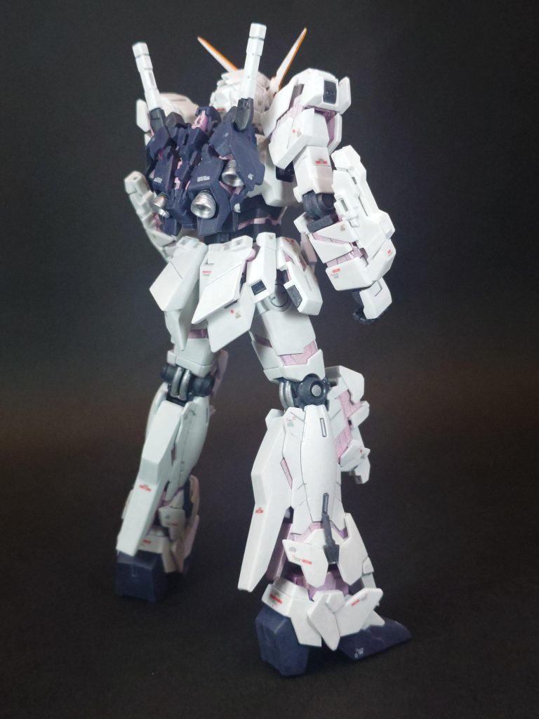 HGUC RX-0 ユニコーンガンダム[デストロイモード]–8枚目/制作者：ノーマン