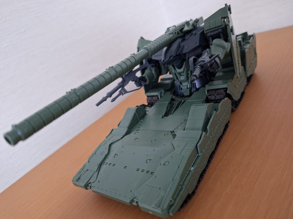 ジオン残党軍の秘密兵器第２弾どす😠