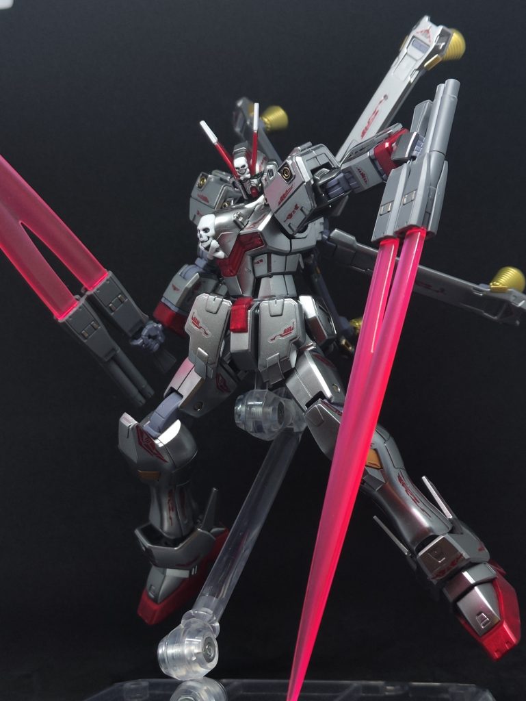 クロスボーンガンダムX0ちょい塗り✨–2枚目/制作者：@teddedvirukisu