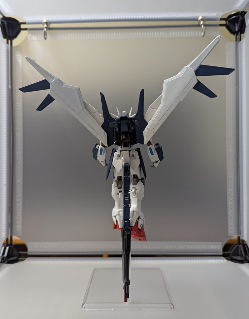 別名Y-BURNガンダム(Yは僕のイニシャルですw)VWXとZはガンダムがいるのにYガンダムがいないのが気になっていたのでY字シルエットにこだわりました