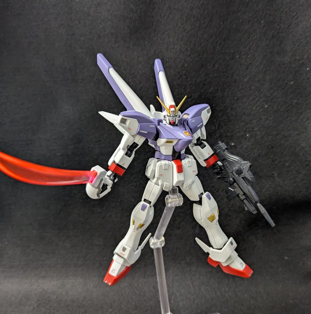 いちおう設定としては奇跡的に未使用で残っていたフリントをベースとし外観をガンダムタイプに変更ミノフスキードライブは開発初期の試作品(想定の出力に達せなかった失敗作)を非合法に入手しこれらをニコイチにして組み上げられた機体となります