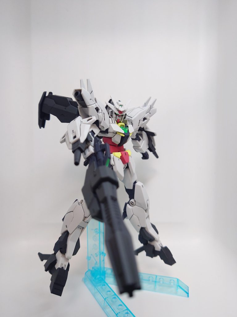 合体。黒い部分は、下地でサフ黒系。上から、ほんのりブルー系で塗装。写真ではなかなかわからないですね。