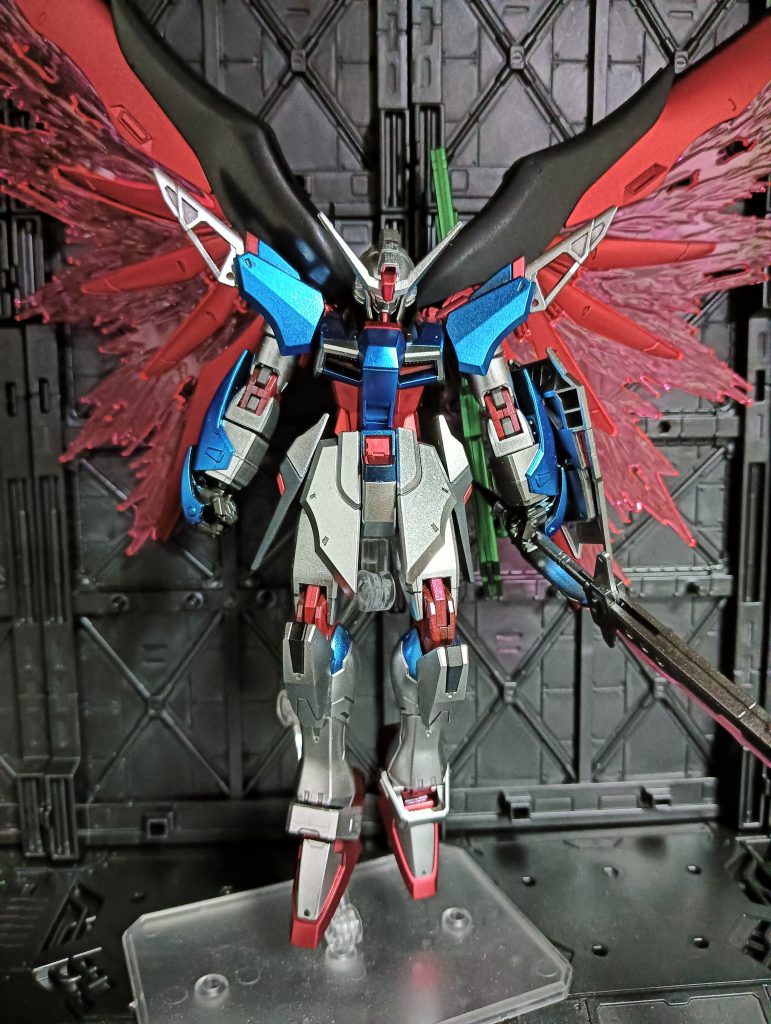 このデスティニーは昨年6月頃に作成しましたこの時の自分と今の自分を比べたいのでまた作りたいのですが、どこに行っても売ってないですねデスティニー…