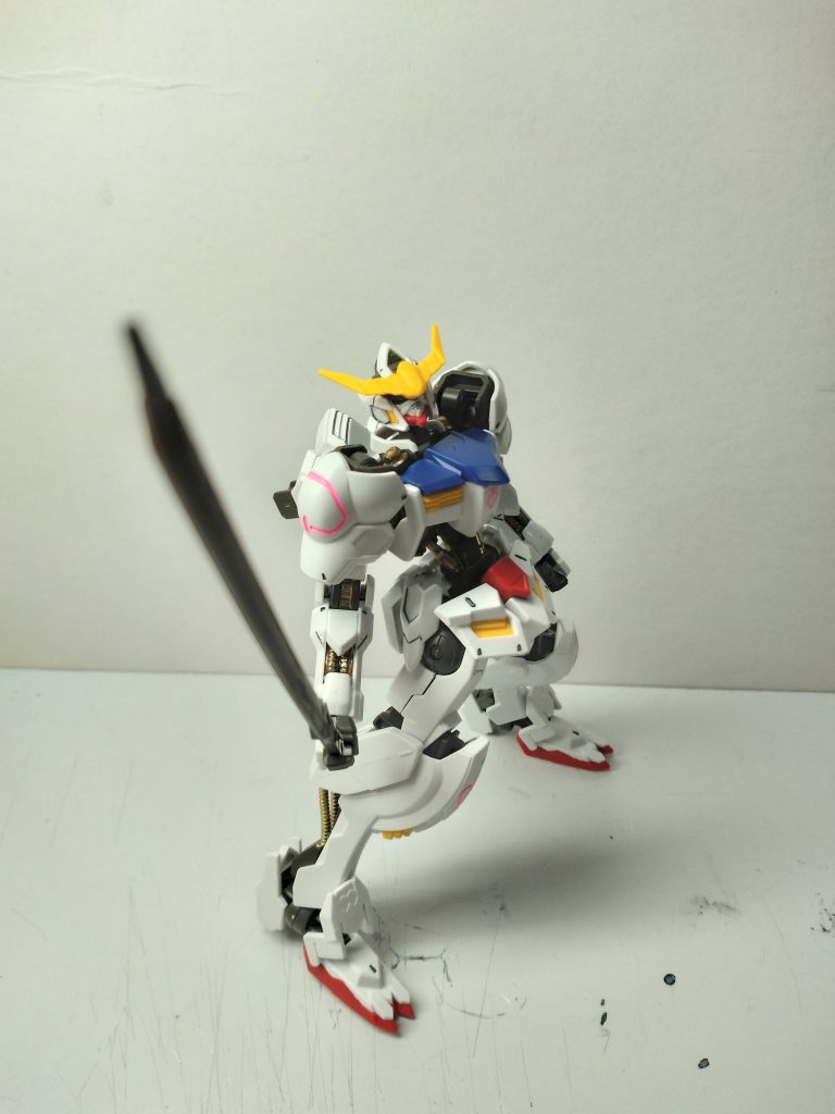 本編は見てないんですけど、この機体が作っていくうちにどんどん好きになってきて、また作りたいなとも思い始めてます…