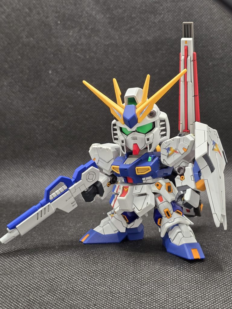 本体終わったと思ったら武器たちの塗りわけもまた凄かった…。