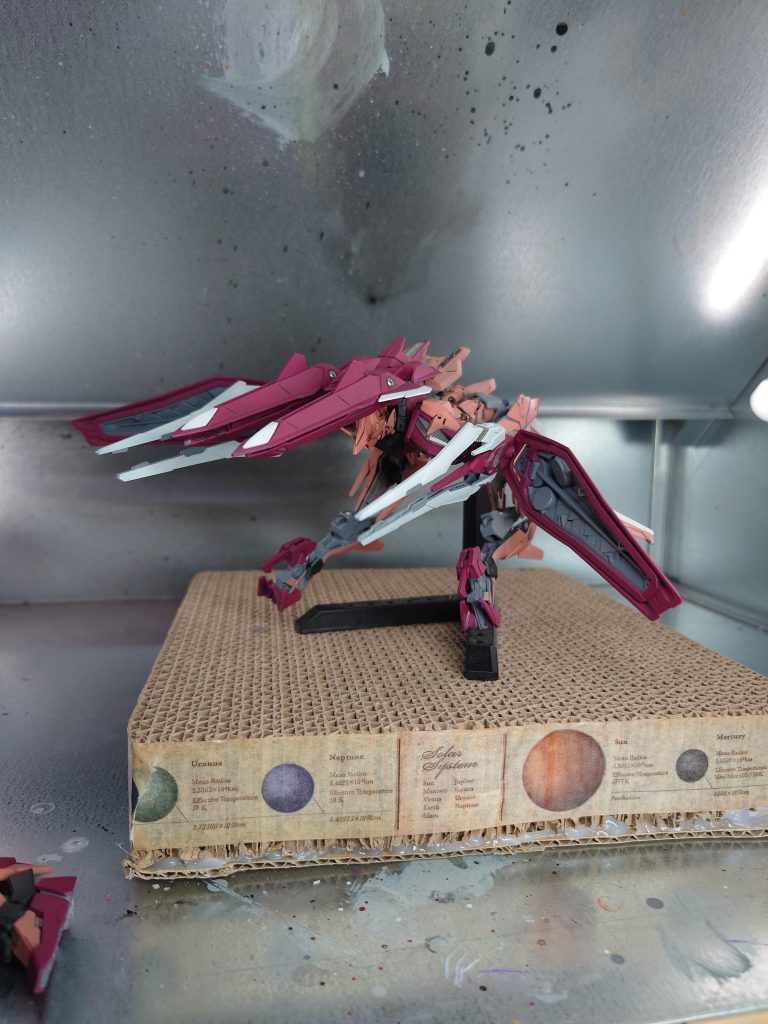 名前はロブスターだよなぁと思いつつ赤くしてみましたが、ロブスター感はありません。