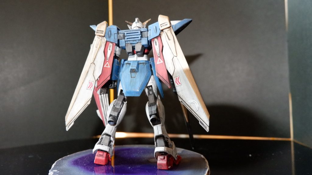 謎ブルーですが、次回また色を足して謎色にして使いたいと思います(zaku-kao2)