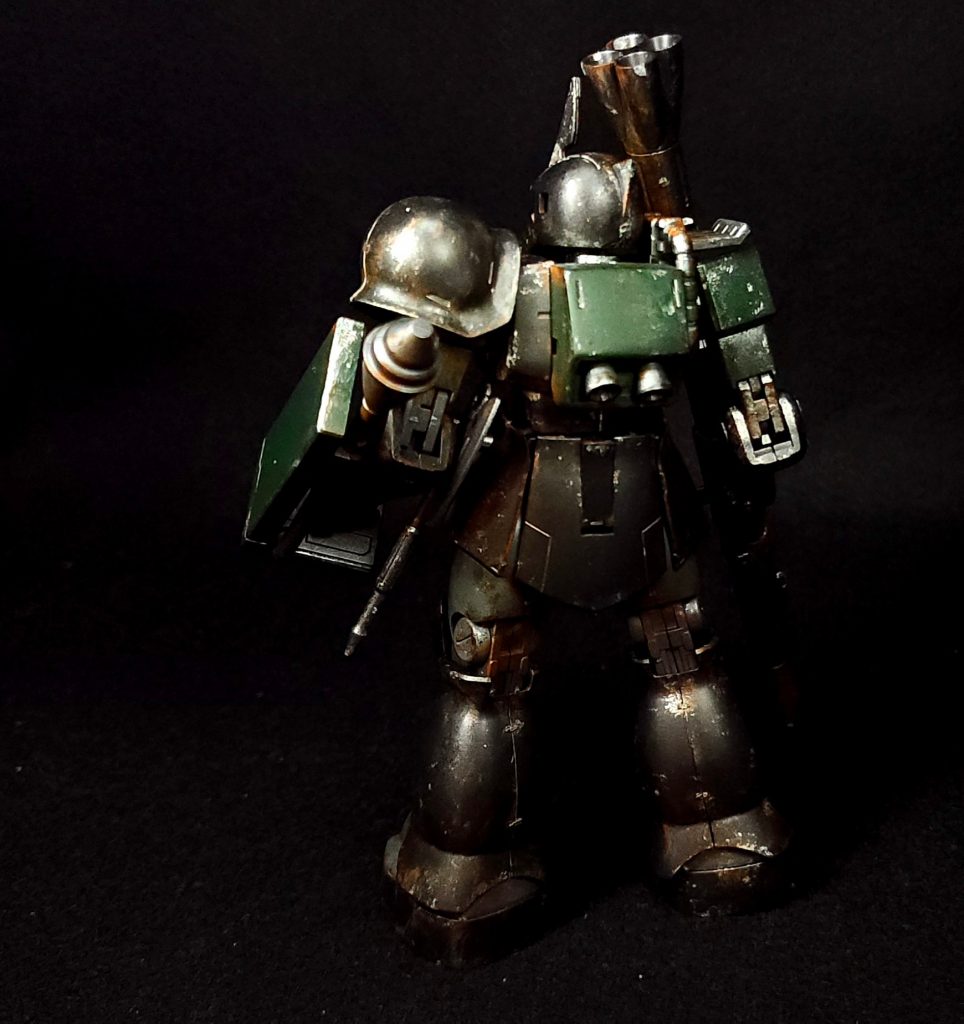 ザクI (指揮官専用機)–4枚目/制作者：塗装狂主任