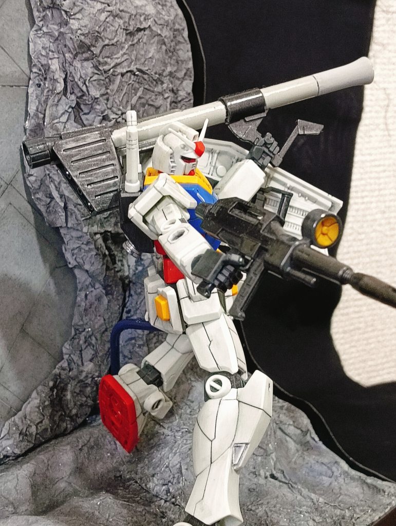 本体は素組み+スジボリ+スミ入れ+チョイ塗りで仕上げましたアバオアクーをイメージしたビネット仕立てです