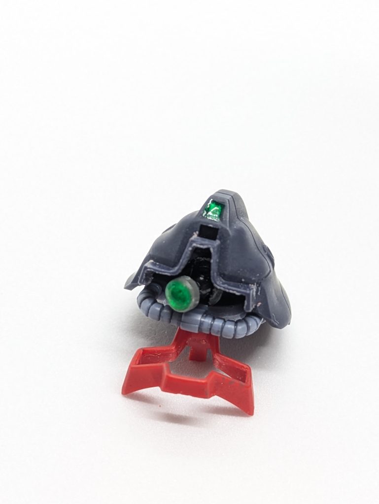 学んだモノアイ工作をしております、センサー&モノアイはレジン使用です。