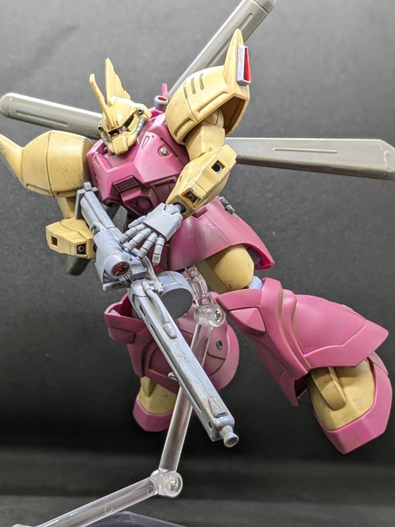 「何だ?バランサーがイカれてるのか?なんて装甲だ!」