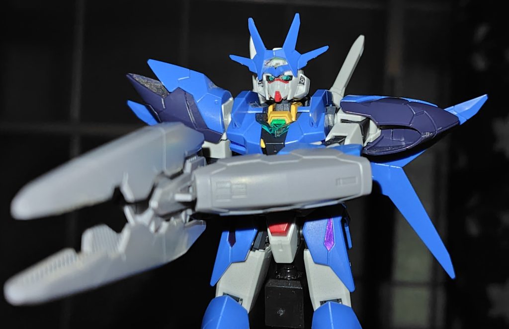 コアスプレーガンもエルドラの強化バレルに接続出来るからエルドラアースリィガンダムの高出力ビームライフルとして撃てる。