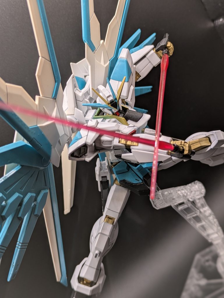 勝手なイメージですが風真殿の戦闘スタイルは『高速で動き回って敵に近ずき、格闘戦を仕掛ける1体1、1体多もこなせるオールラウンダー』だと勝手に思っています。