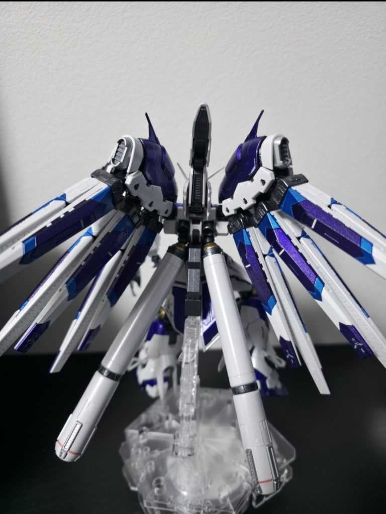 RG Hi-νガンダム–4枚目/制作者：yoshi147369