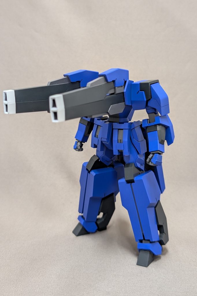 撮影が難しいんだコイツ…