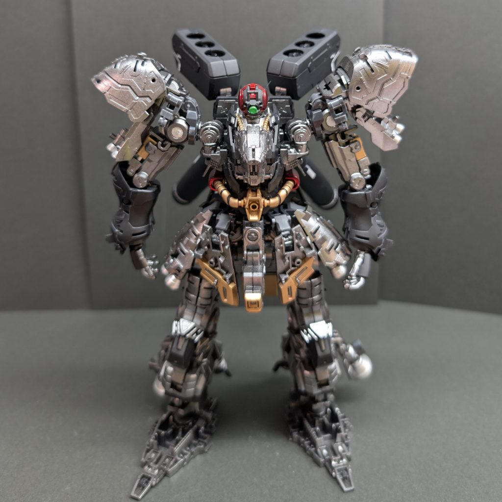 初めて作ったRG、フレームから組み上げるの楽しい。フレームの塗り分けやってみたかった。