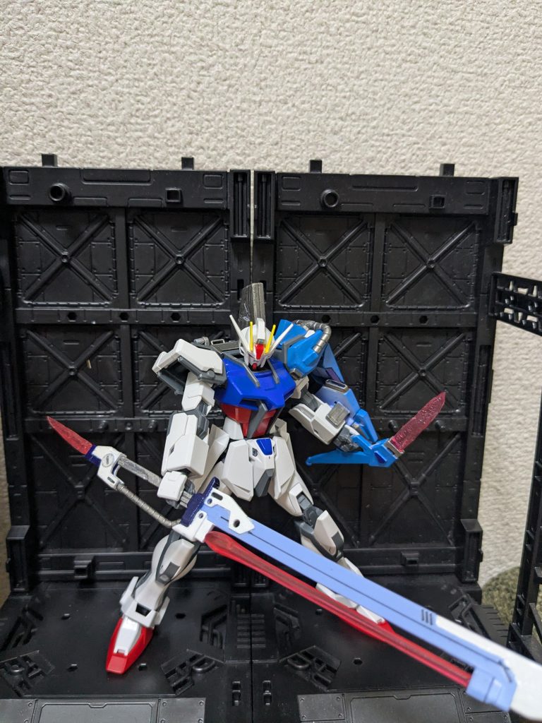 EGストライクガンダム＋CSソードパック改修–4枚目/制作者：気まぐれ