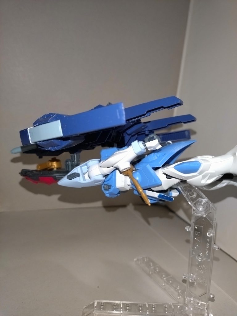 このとき、シールドは機首側にマウント。