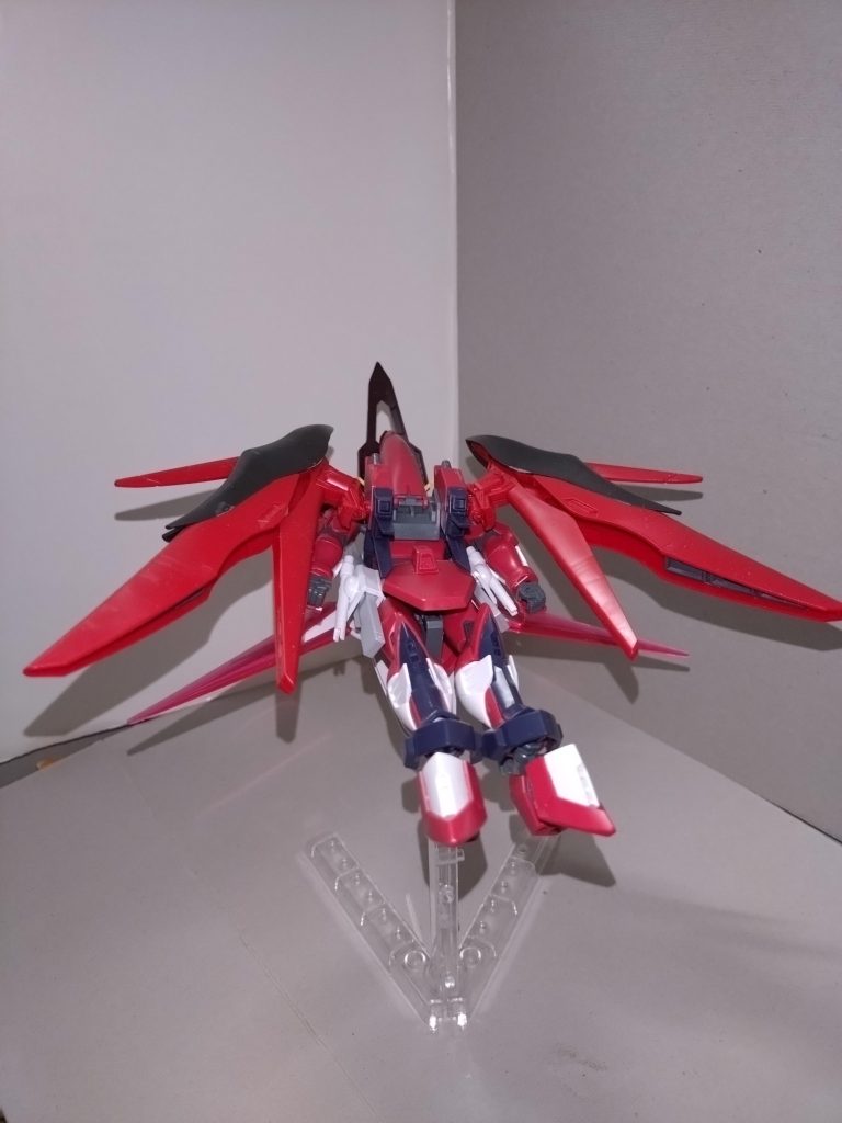 レールガンは常時展開。