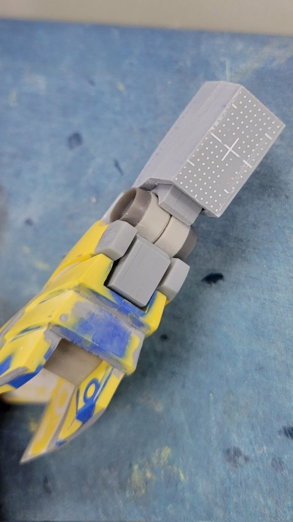 脚部はほぼスクラッチです