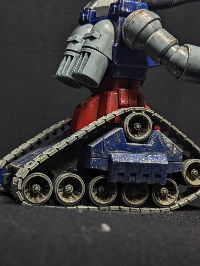 キャタピラの防御力は皆無です。