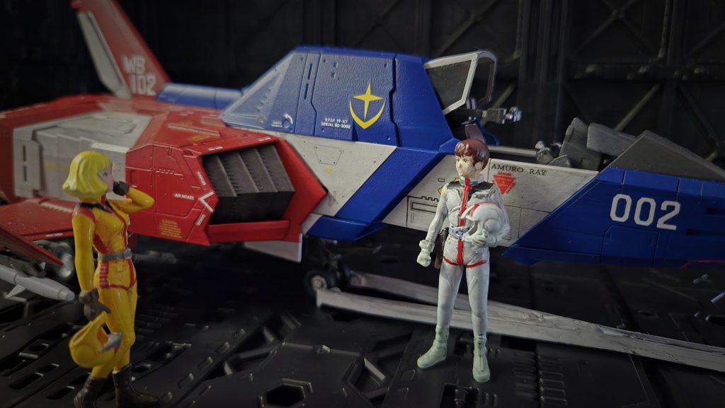 アムロとセイラさん色塗り難しい•••でも何とか塗り上げましたわたしの技量ではここまで(*´･ω･｀)b