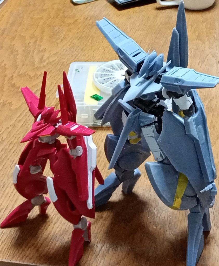 試作2号だっけかな、、、、大まかに形状決めてバランスを確認決定したらディテールを入れていきます