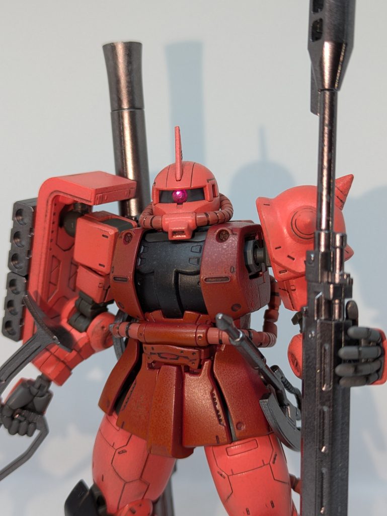 モノアイにはラインストーン