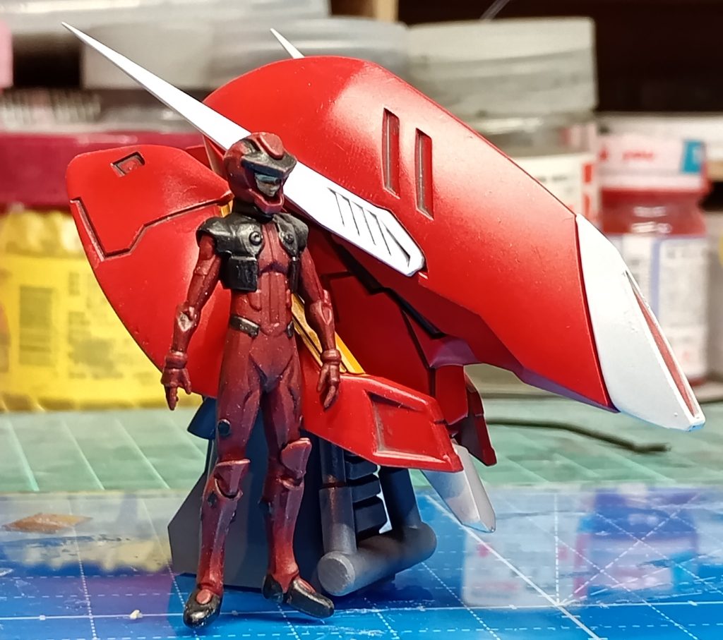 せっかくなので、1/40サイズに拡大した頭部と同スケールのアリー・アル・サーシェス拡大した頭部を容易に作れるってのはデジモならではの特権