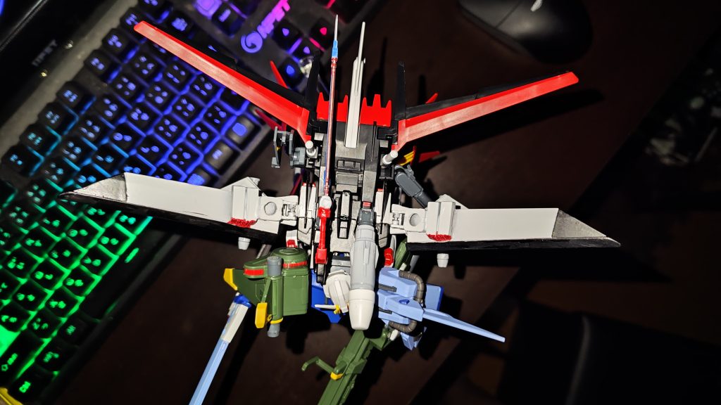 オオトリとエールストライカーの接合が一番緩い