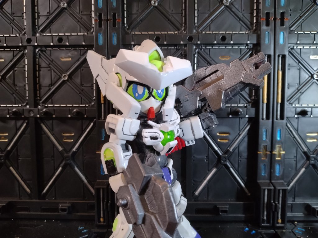 武装GNビームライフル・GNビームランチャー　アストレアと同型のビームライフルとビームランチャー　ビームランチャーは制式採用に際しプロトの名は排されている