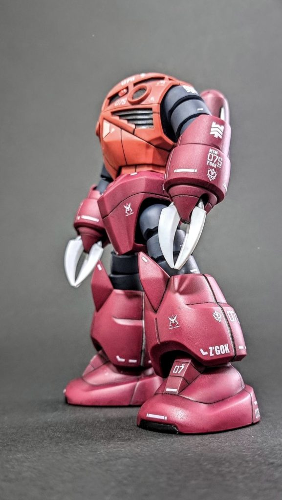 モノアイ飛びでてみえるしツラがまだマヌケやなあ…。やりかえるなあ…。ツノつけるかな(笑)