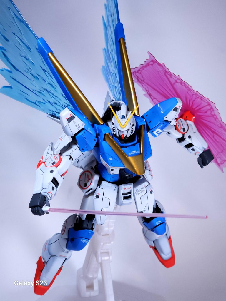 MG  V2ガンダム–6枚目/制作者:Kei