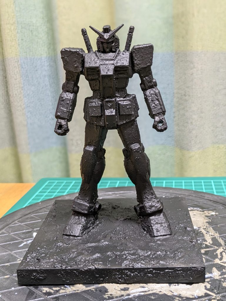 そして塗装です‼️最初に黒サフを全面に吹きました💨