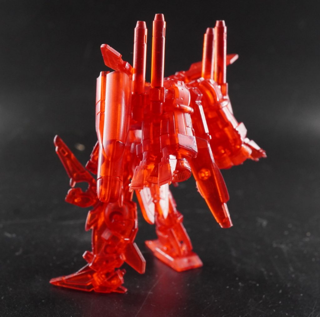 アーティファクトはスキマ時間に、省スペースで作れるのが良いですね(^^)MGだと、もっと大変そうですね(^_^;)