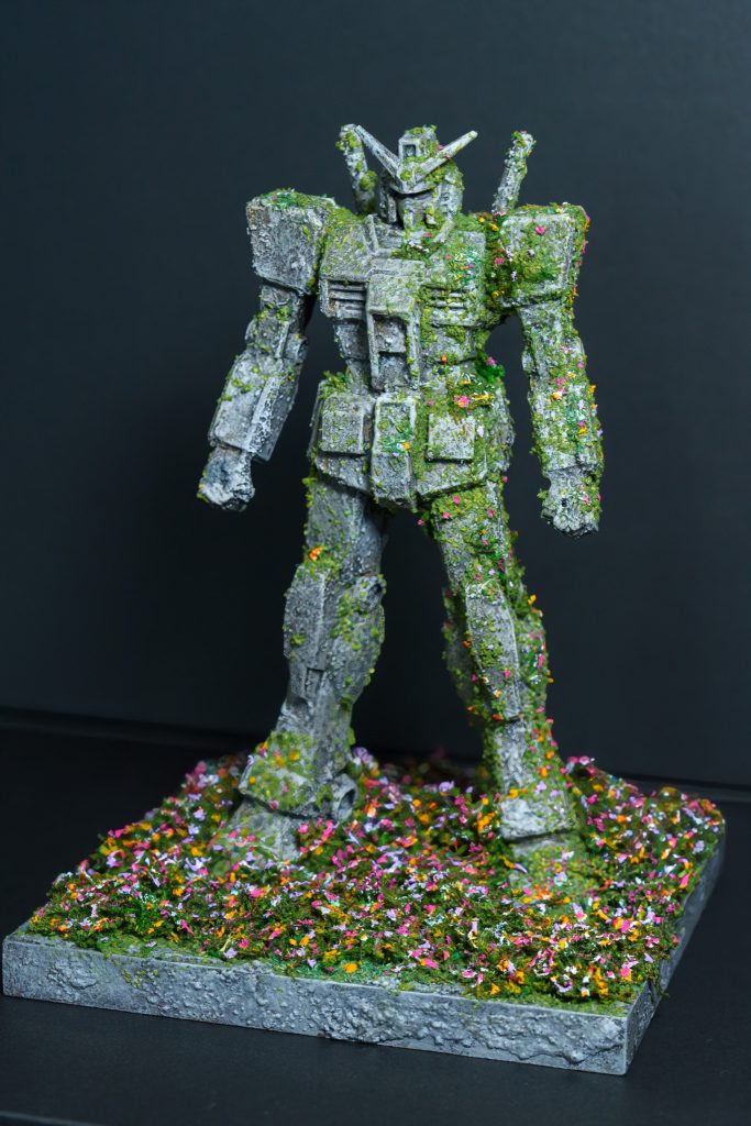 花の色のバランスが難しく、時間がかかる作業でしたが、夢中でチッピングして楽しかったです😆