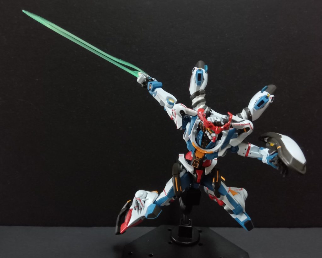 ビーム・サーベルでも。これもオメガ・サイコミュ起動してから使ってない…。