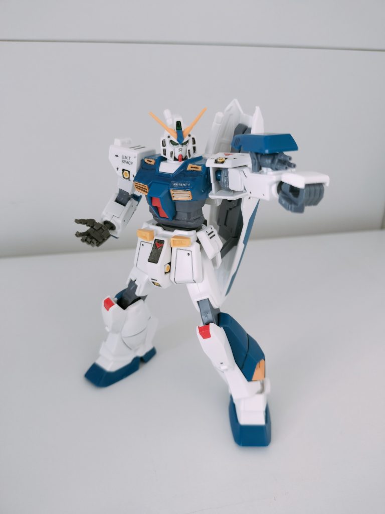 胴延長、黄色いポリパーツ取り付けで偽物感増長