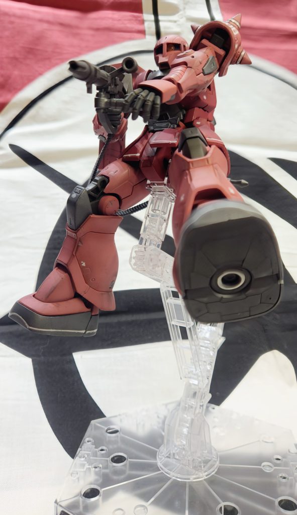 老眼で見えにくいのでMGばかり作っていましたが、やはりガンプラはどのサイズでも良いですね。選択肢が増えると言う事は楽しみが増えるって事です。またTHE ORIGINシリーズも作ってみたいです。