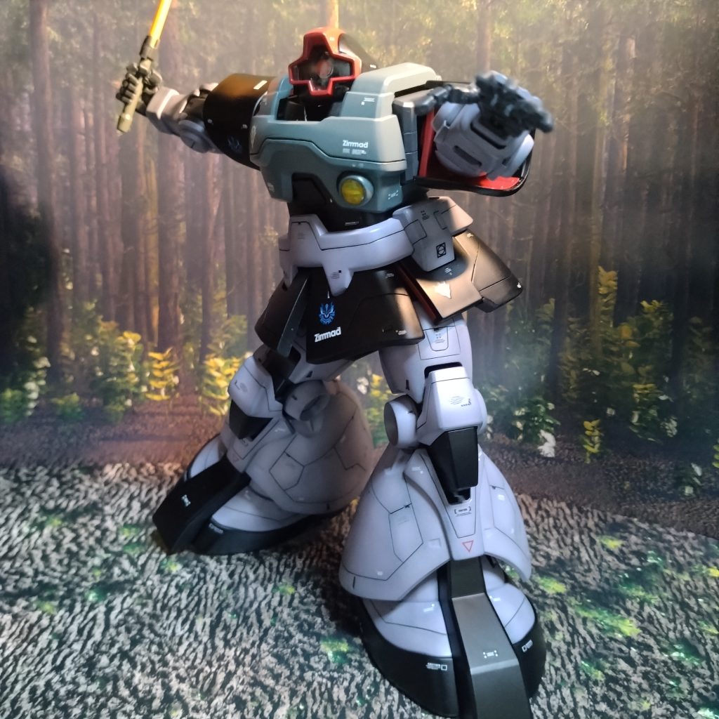 デカールはどうしてもフェンリル隊のマーク使いたかったので😄ネットで探しまくってたら!陸戦用ならフェンリルのマーク使っても良いみたいで!ヨッシャ使おうと!😄貼りまくりました!😀