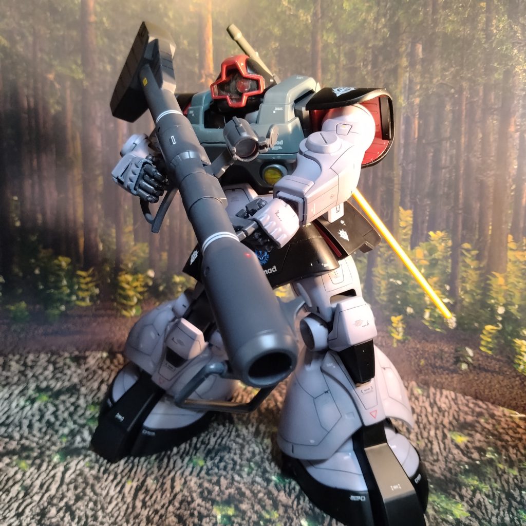 毎度おなじみ、スジ彫り入れてのグラデーション塗装です!😄