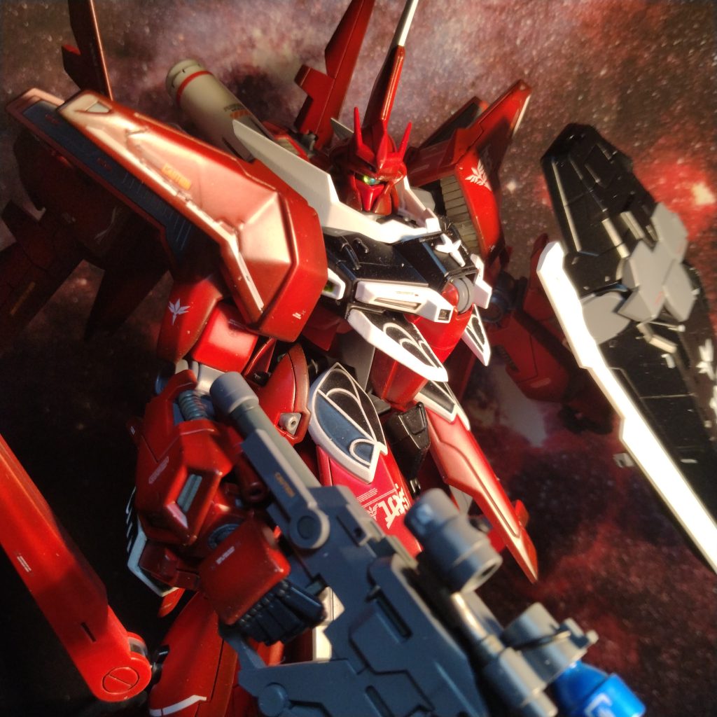 今回はスジ彫り追加はせずに!スジ彫りの入れ直しだけして、ちょっと塗装に手間を掛けました!😄