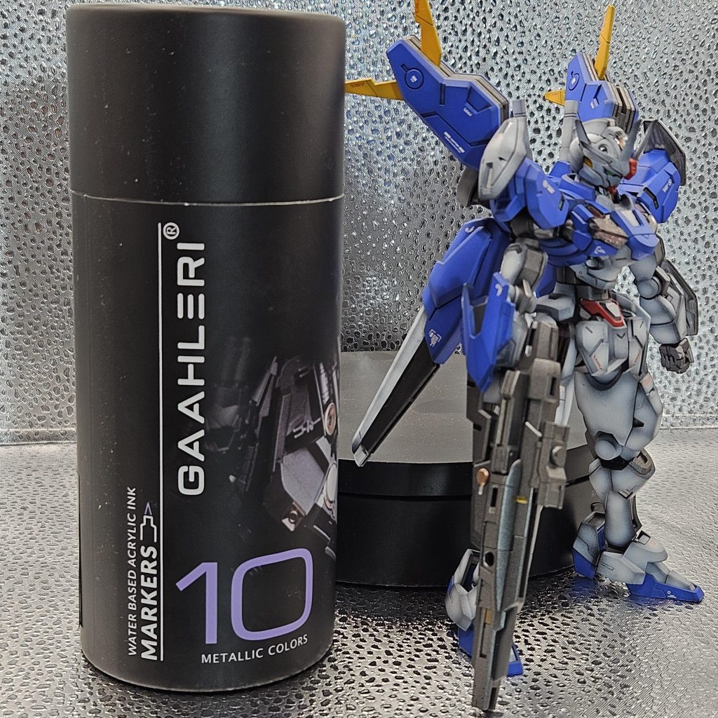今回部分塗装にこちらのマーカーを使用してみました！水性塗料でいい発色でした😊