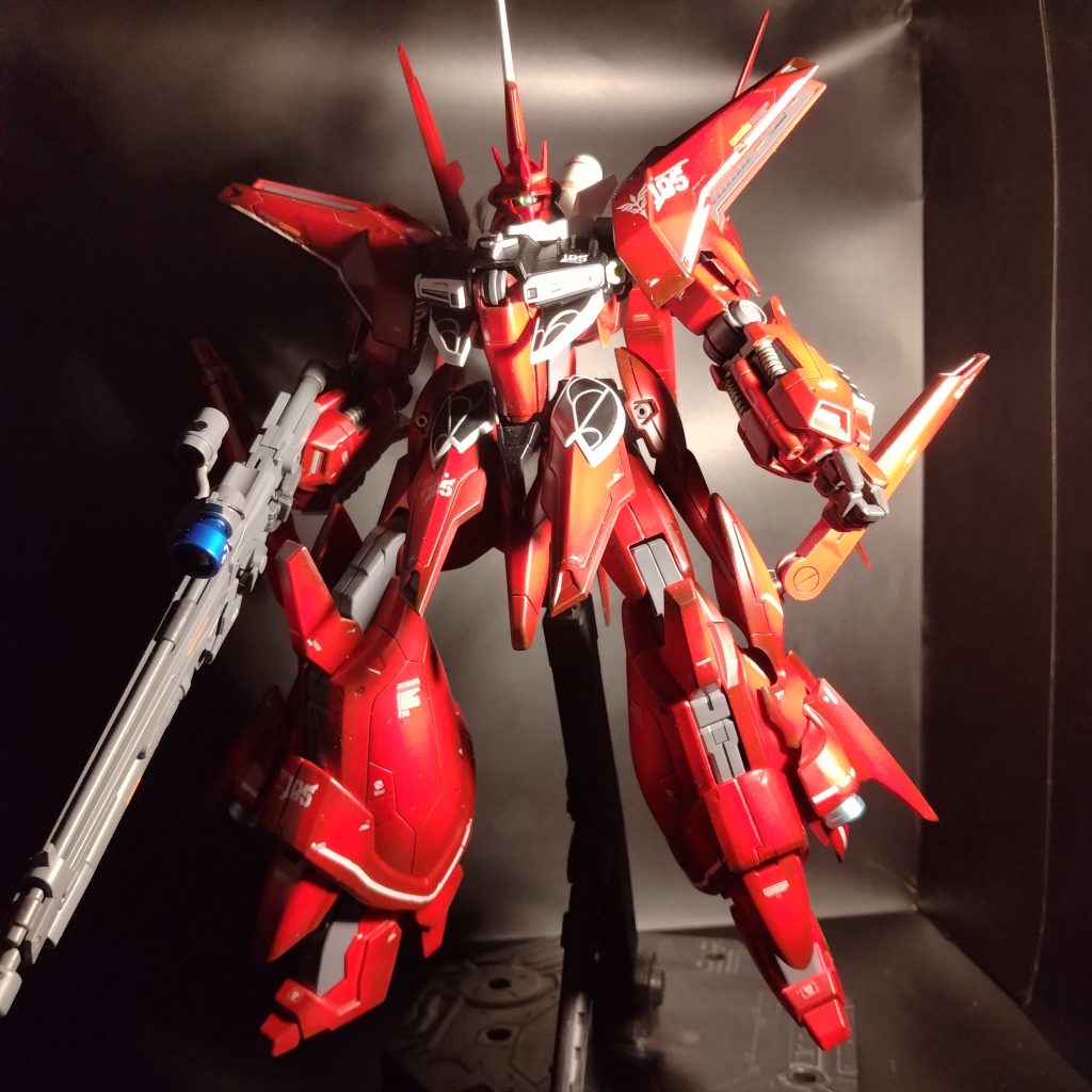 私的にはイメージ通りの塗装が出来たのですが!どうすれば上手く写真撮れるのか?照明が原因なのかなと?考えてます!