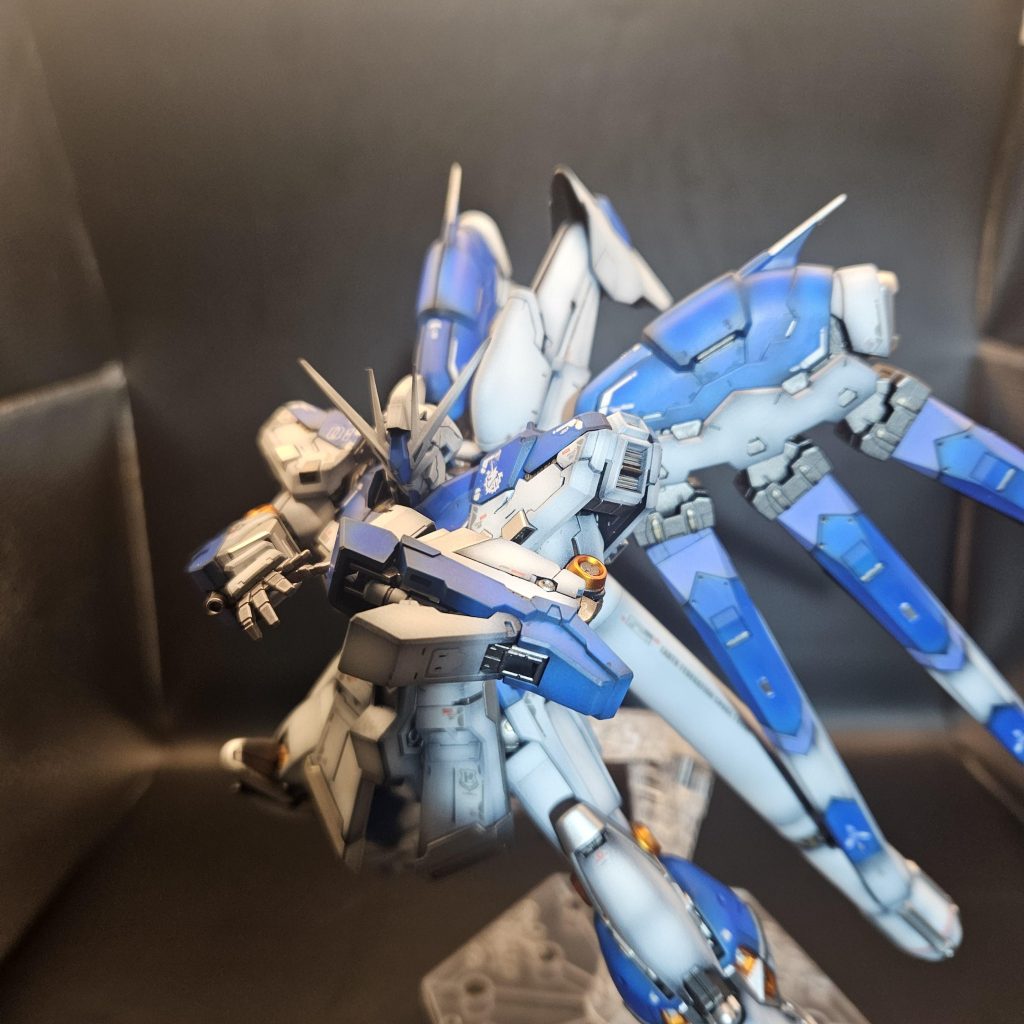 Hi-νガンダムは伊達じゃない‼️–6枚目/制作者：nisikaze