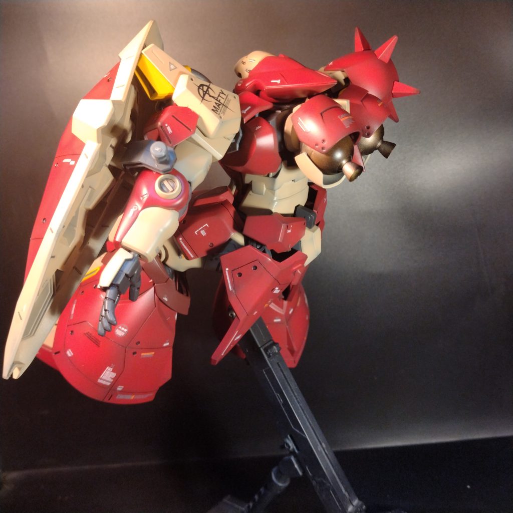 毎回同じの!😄スジ彫り入れてのグラデーション塗装です!😄