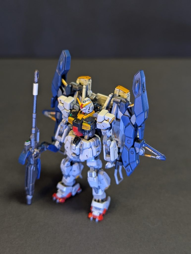 とにかく塗り分けがんばりましたとにかくシリンダーを金色に塗りたかった笑