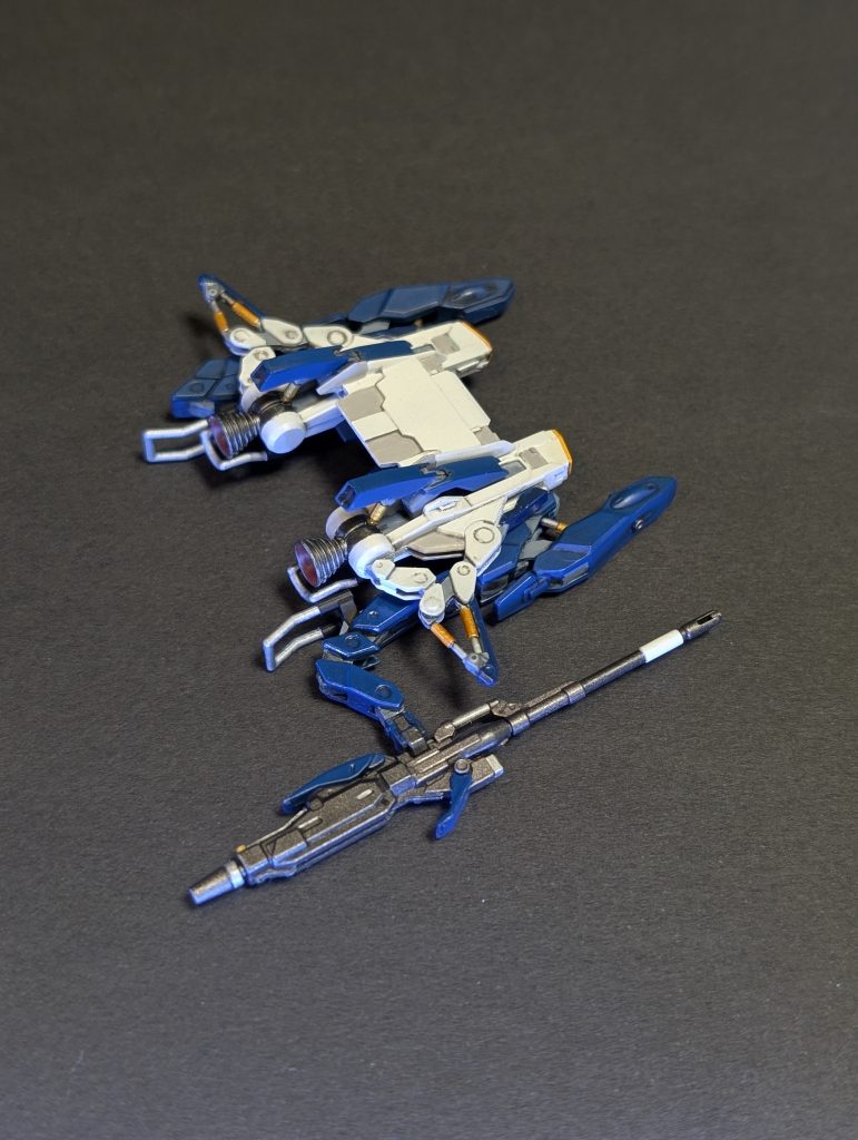 これを背中に背負うだけでスーパーに。…もう少しネーミングなかったのでしょうか…笑