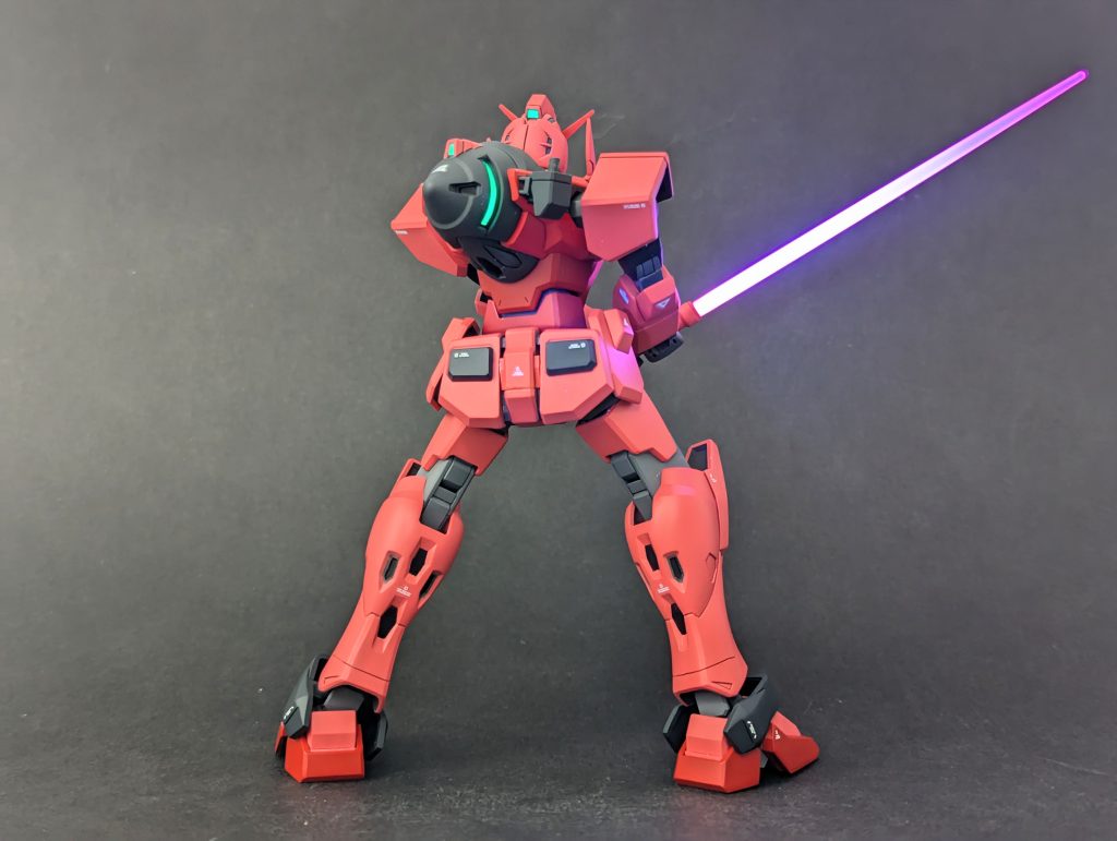赤いOガンダム–4枚目/制作者:ポンポン